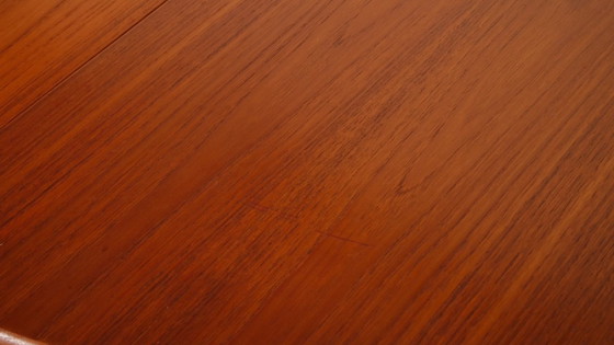 Image 1 of Table de salle à manger ronde vintage | extensible | teck | 130 - 240 cm