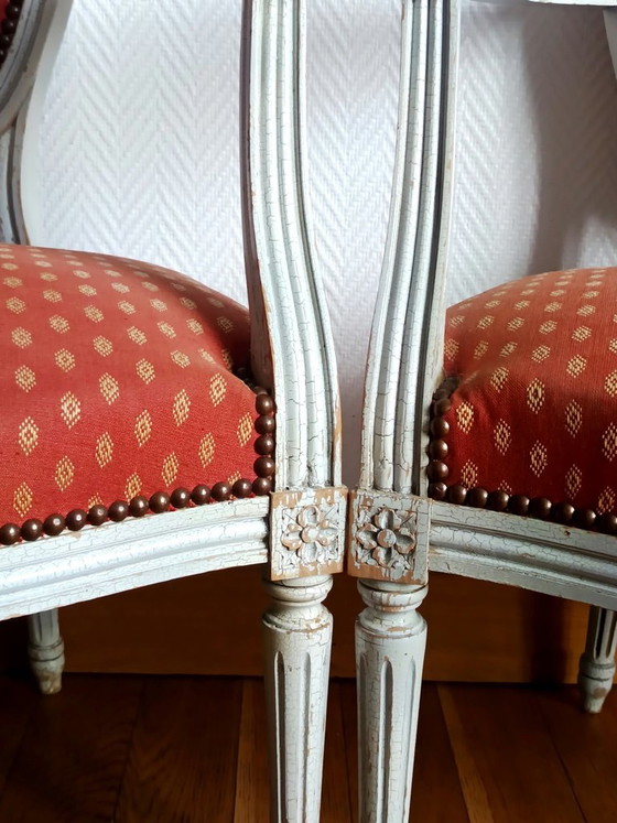 2x Louis XVI Medallion Cabriolet Armchairs – Wood (photo 3 of 15)