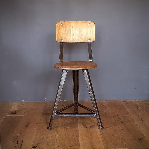 Rowac kruk 50 cm met rugleuning Werkplaatskruk Vintage Industrieel Bauhaus Design
