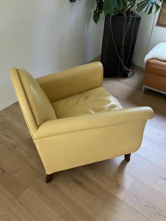 Iconic “Lyra” by Frau Poltrona, Poltrona Frau, Armchairs, Leather, Wood, Brown (photo 3 of 6)
