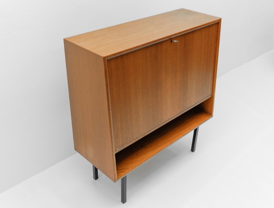 Image 1 of Mobile bar a due ante in teak di design danese, anni '60
