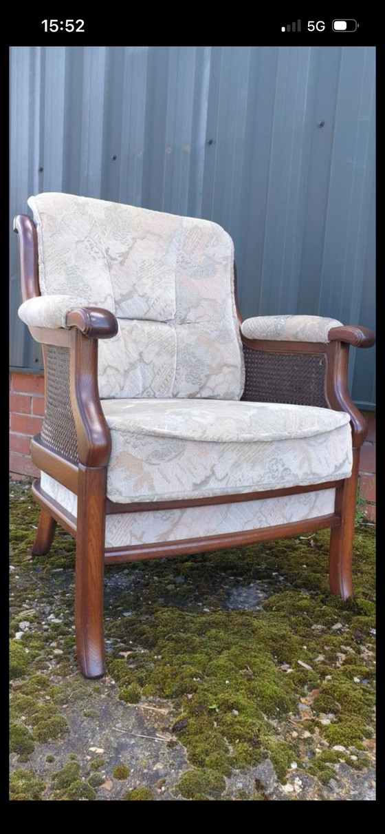 Image 1 of Klassieke eiken fauteuils met webbiing