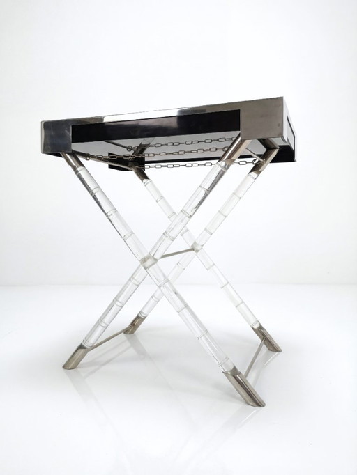 Maison Jansen Style Tabletttisch aus Lucite, Bambusimitat und Chrom, 1970er Jahre