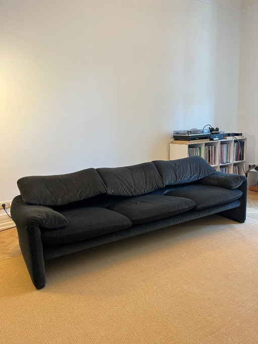 Cassina Maralunga 3-seater sofa velvet