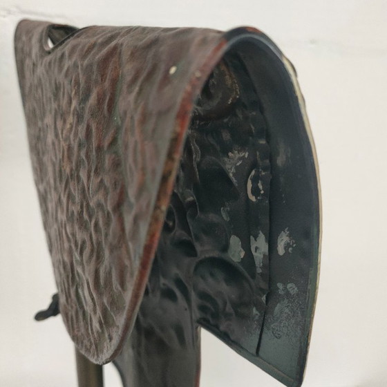 Image 1 of Statue décorative, cape ou robe en étain/cuivre