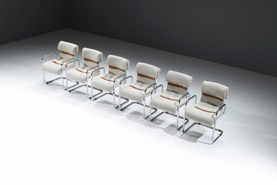 Image 1 of Tucroma Cantilever bouclé eetkamerstoelen van Guido Faleschini voor i4 Mariani