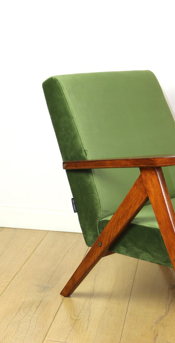 Image 1 of B-310 VAR armchair sea green olive velvet