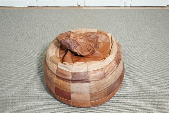 Image 1 of Otomana de retazos de cuero De Sede de los años 70