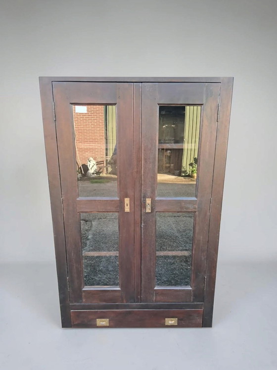 Colonial display cabinet, sideboard dimensions 120x53cm and 196cm high. – Glass, Wood (photo 3 of 6)