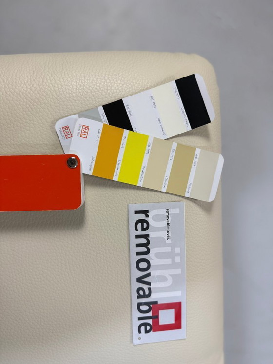 Image 1 of Brühl Roro Designer Lederen Beige Slaapbank Gastenbank