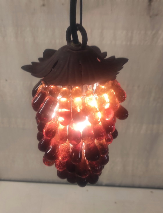 Image 1 of Hanglamp van Muranoglas in de vorm van een druif - midden 20e eeuw