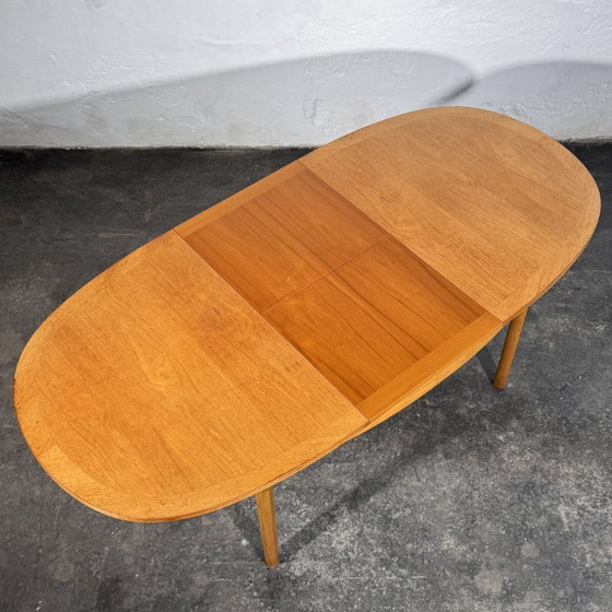 Nathan Extendable Oval Dining Table, 1960s – Wood (photo 10 of 13)