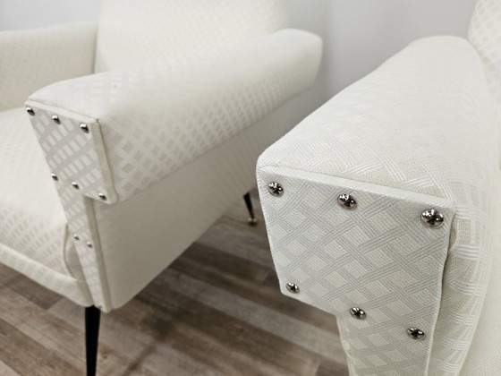 Image 1 of Sillones italianos de los años 50 en tela color crema con patas de hierro