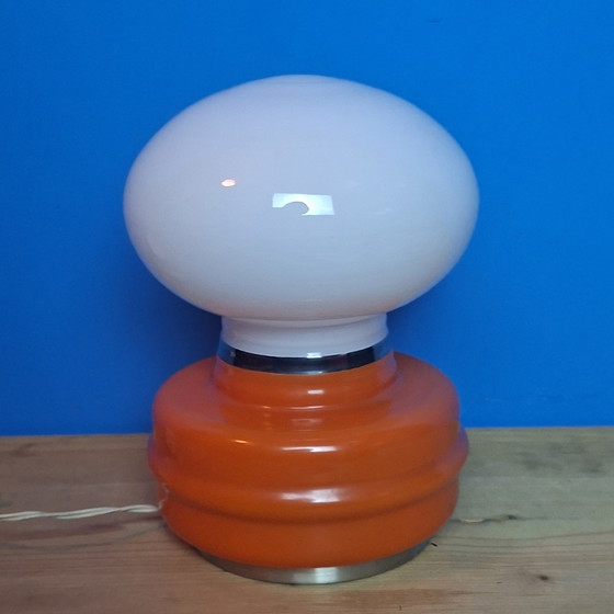 Image 1 of Magnifique lampe italienne vintage de style spatial