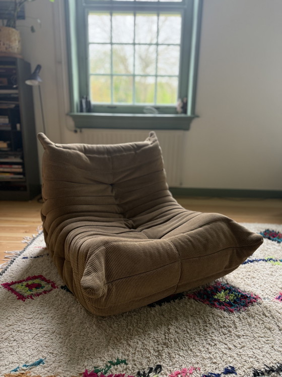 Togo Ligne Roset Poltrona Design Vintage – Poltrone, Tessile (photo 3 of 8)