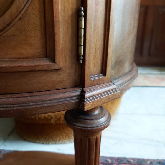 Image 1 of Antiker französischer Beistelltisch oder Nachttisch mit Intarsienarbeit, Frankreich