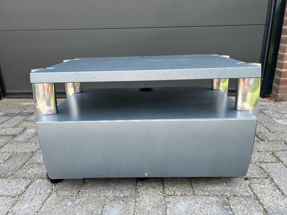 Image 1 of Leolux Verso TV-Schrank hellblau metallic