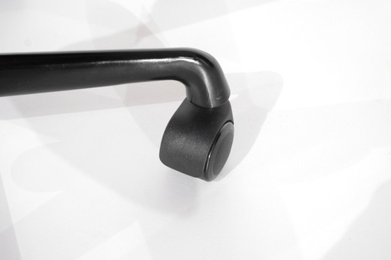 Image 1 of Sessel „EA 117“ von Charles Ray Eames für ICF USA 1969.