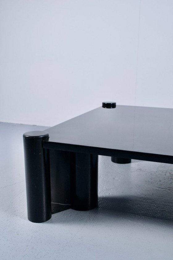 Image 1 of MESA DE CENTRO DE MÁRMOL JUMBO GAE AULENTI Años 60 FABRICANTE INTERNACIONAL KNOLL