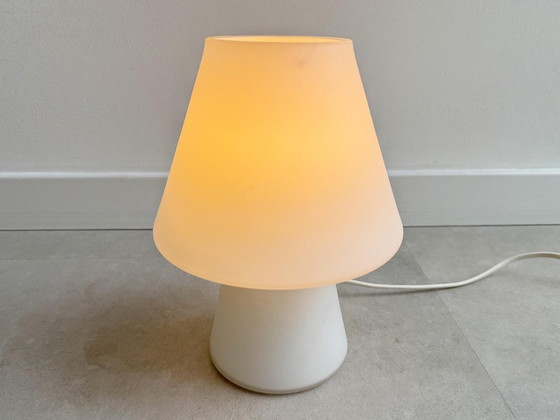 1x Vintage White Glass Hala Table Lamp (photo 4 of 9)