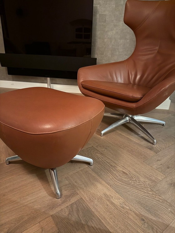 Image 1 of Leolux carruzzo fauteuil met ottoman