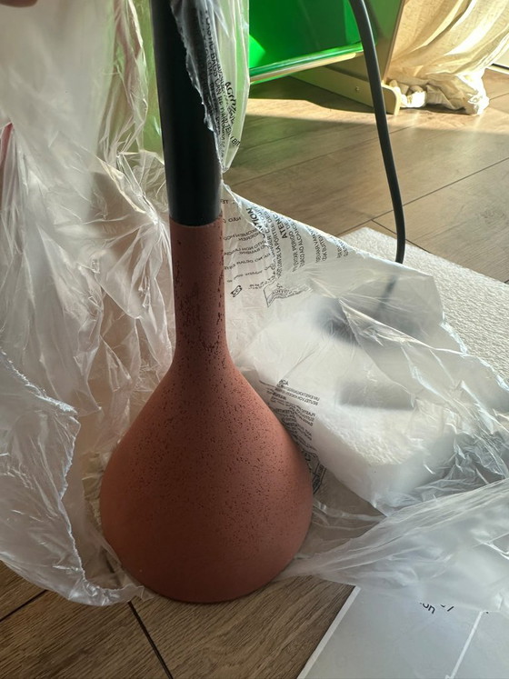 Foscarini Aplomb Lampe in Rosso Mattone / Ziegelrot – Pendelleuchten, Kunststoff, Stein (photo 7 of 10)