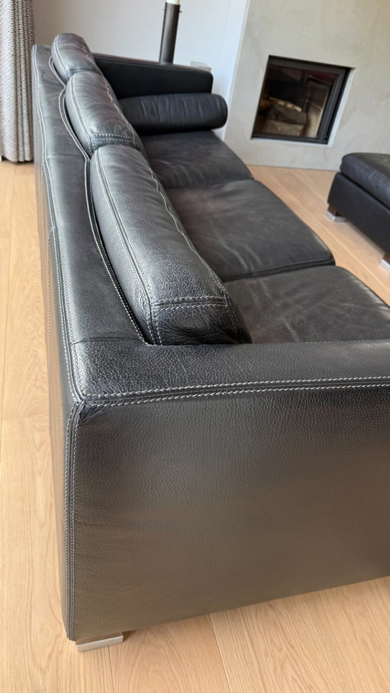 2 Canapés Intemporels en Cuir par Durlet, Modèle Rendez Vous – Leather, Wood (photo 4 of 9)