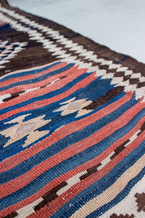 Image 1 of Tapis Kilim vintage Kilim du milieu du siècle 60