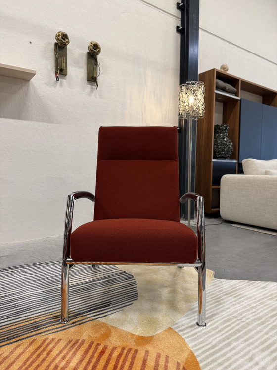Image 1 of 2 Leolux Helical Sessel, roter Stoff, lila Leder