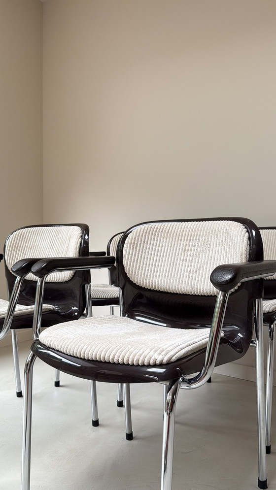 Image 1 of Vier vintage kuip stoelen SMK400K van Drabert ontworpen door Gerd Lange