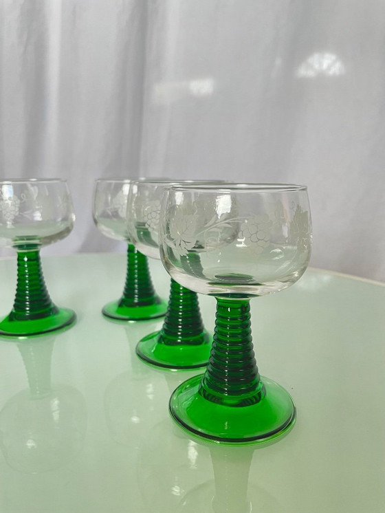 Image 1 of 6 Roemer wijnglazen