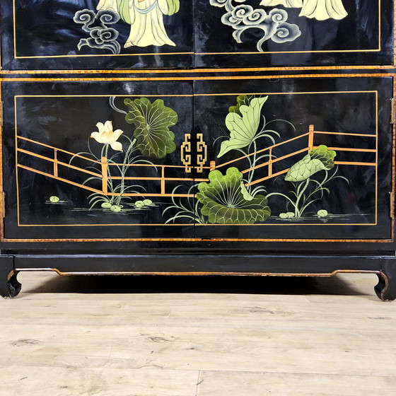 Image 1 of Vintage Chinese Pagoda kast tradioneel tafereel (bohemian / oosterse kast) tv kast