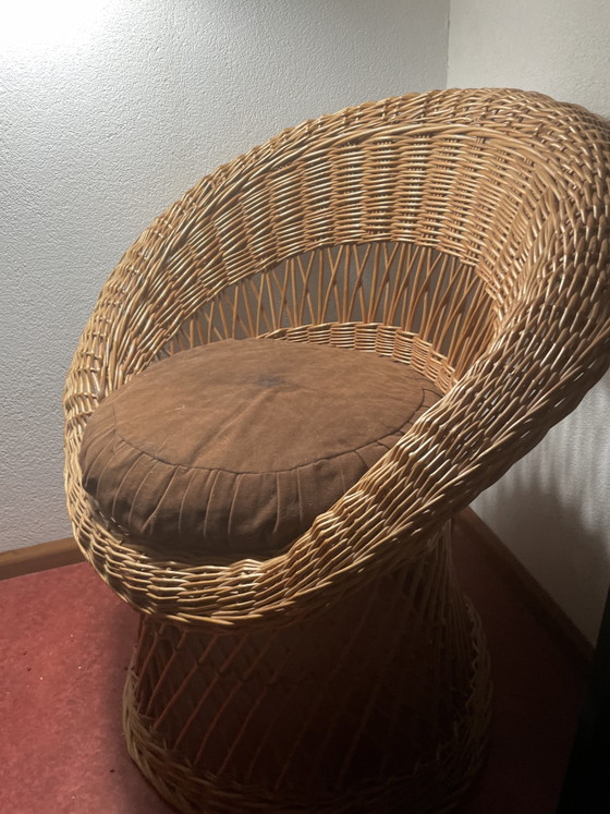 Image 1 of Vintage Rotan pauwenstoel