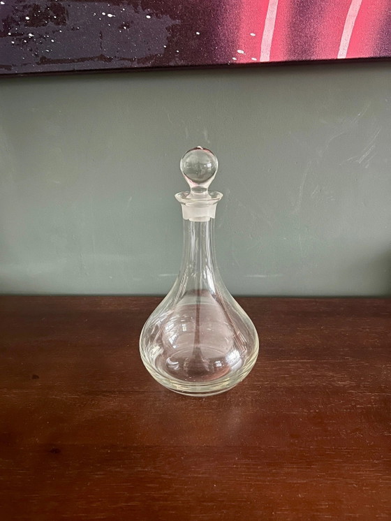 Carafe soufflée à la bouche du milieu du siècle avec un design classique en forme de goutte. Très solidement (photo 2 of 6)