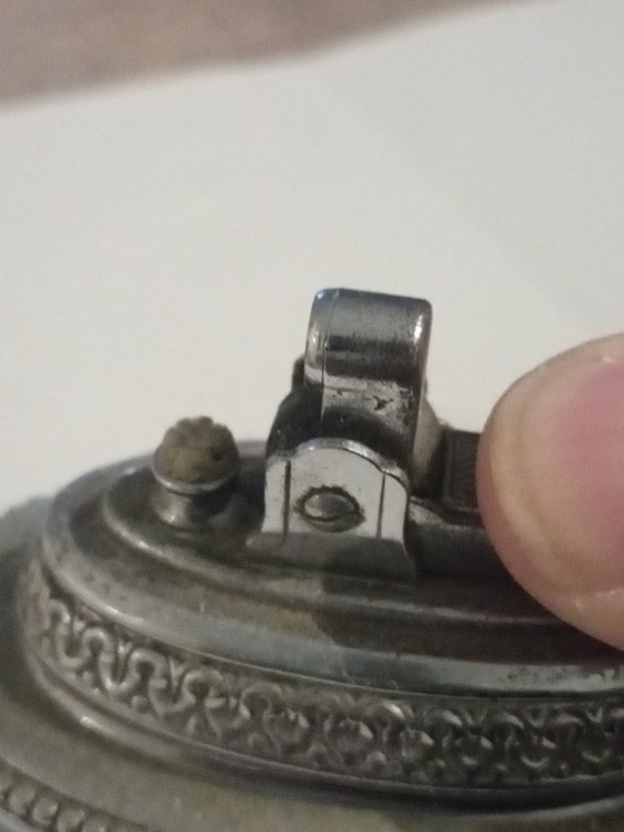 Image 1 of Vintage petrol lighter