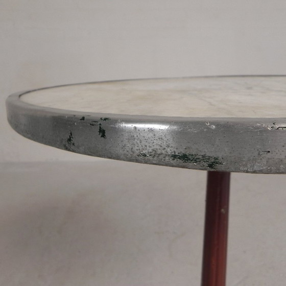 Image 1 of Tavolo da bistrot con gambe in ghisa e piano in marmo, anni '20