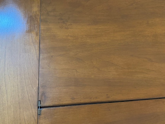 Image 1 of Vintage Queen Ann uitschuifbare eettafel (120/183 x 90cm)