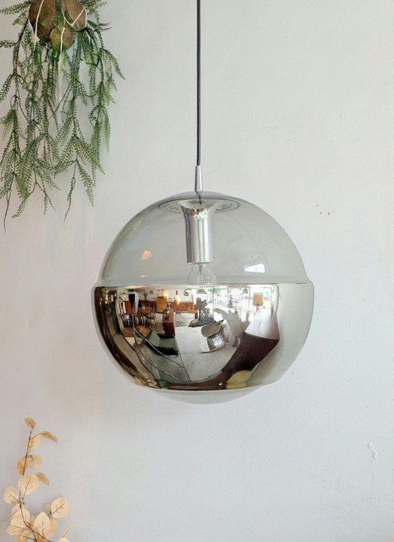 Vintage Design, Space Age Pendant lamp Peill & Putzler – Glass (photo 3 of 5)