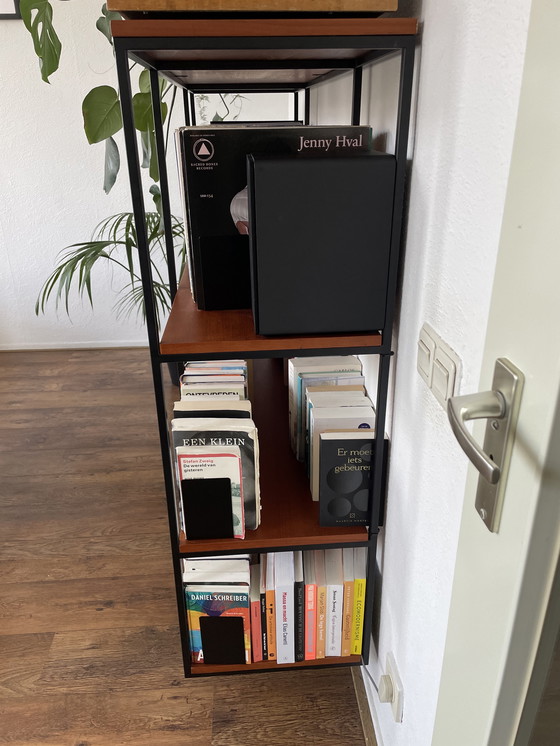 Image 1 of Scandinavische stellingkast - walnoot 