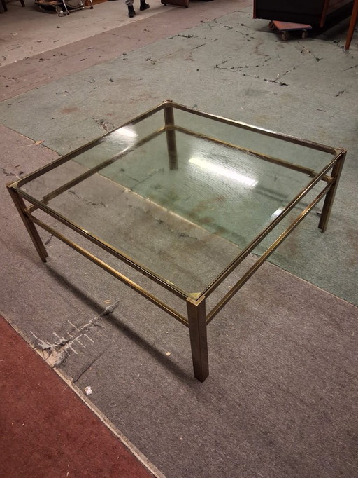 table basse en laiton