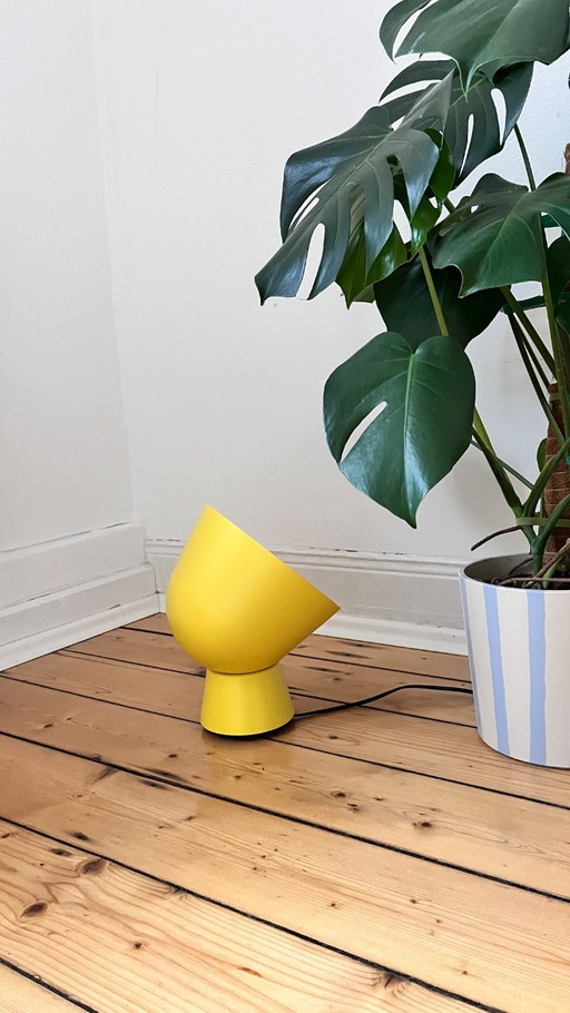 PS 2017 Gele tafellamp/wandlamp van Ola Wihlborg voor Ikea