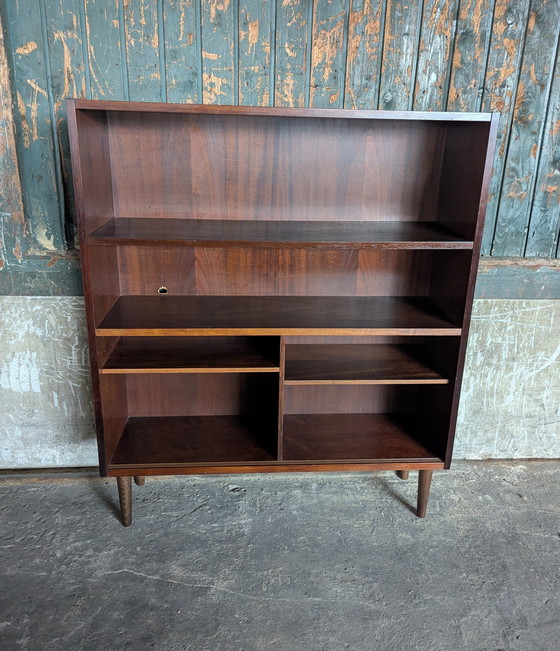 Image 1 of Armoire murale danoise vintage - tiroirs en verre