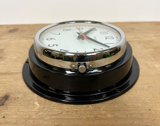 Image 1 of Vintage zwarte Citizen maritieme wandklok, jaren 70