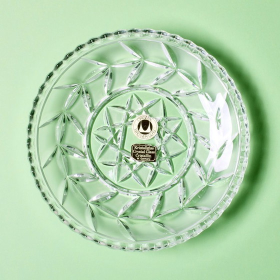 Image 1 of Walther loden kristallen schaal met deksel: Bonbonnière uit het midden van de 20e eeuw / Walther Glass / Duitsland / jaren 1960.