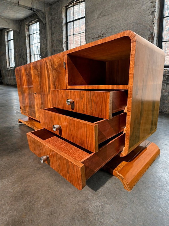 Image 1 of Sideboard/Schrank aus Walnussholz im Art-déco-Stil, 1930er–1940er Jahre, Mitteleuropa