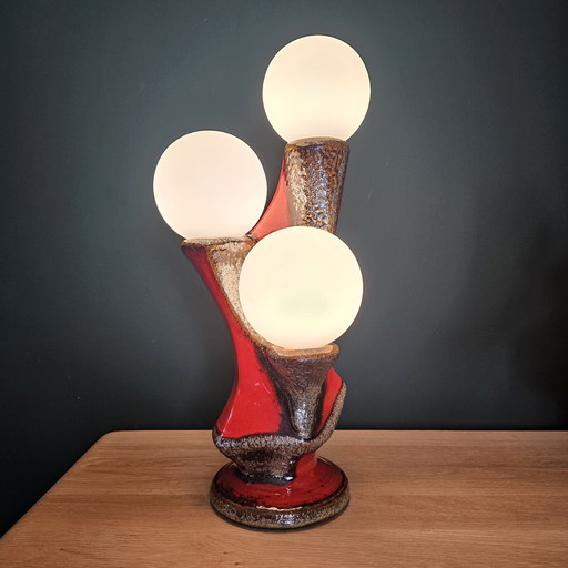 Zeldzame Vintage Tafellamp van Aardewerk met Rood en Brons Glazuur, Gemaakt door Sische Leuchten. Jaren 70. 3 Lichtbronnen