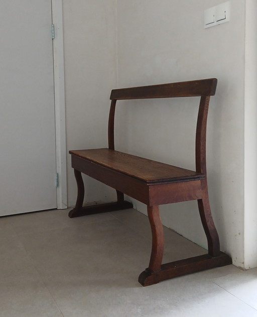 Authentic pew