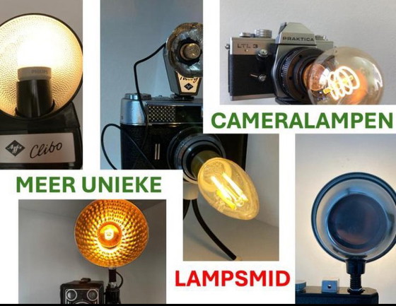 Image 1 of Lamp op retro statief met vintage Agfa camera