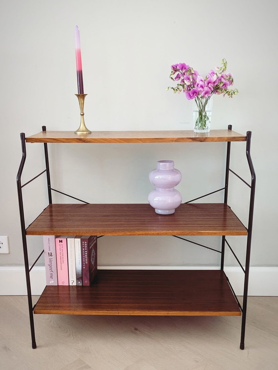 Image 1 of Vintage vrijstaand boekenrek, wandrek van WHB 