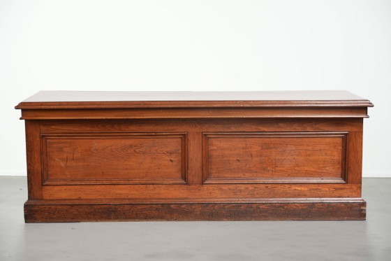 Image 1 of Large antique English shop counter/fabric counter from the 19th century with a luxurious appearance and brass rulers in the top.